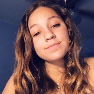 Meet your Posher, Madi